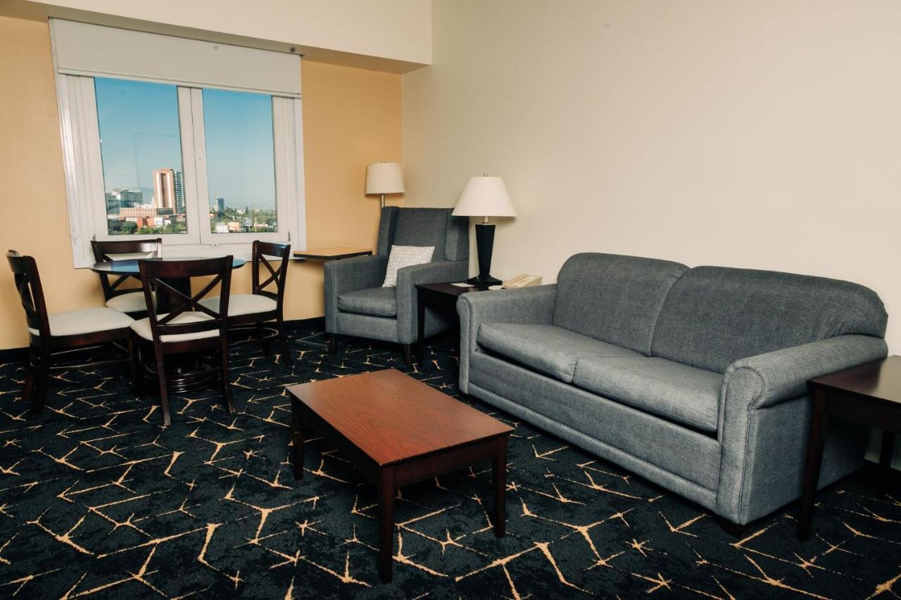 Holiday Inn San Salvador By Ihg Eksteriør bilde